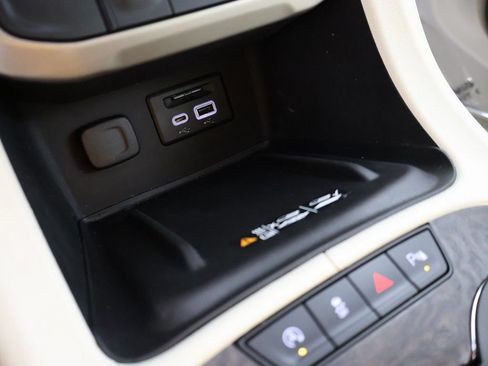 Used 2023 GMC Acadia Denali AWD/4WD image 56