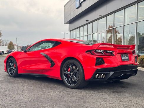 Used 2021 Chevrolet Corvette Stingray Coupe w/ Z51 Performance Package image 4