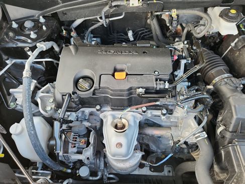 Used 2023 Honda HR-V LX image 16