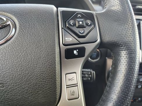 Used 2024 Toyota 4Runner Limited AWD/4WD image 13