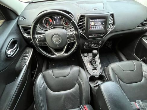 Used 2021 Jeep Cherokee Latitude Lux image 10