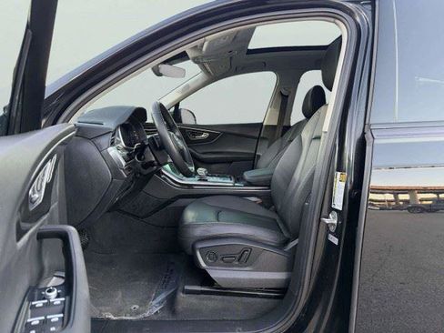 Used 2022 Audi Q7 2.0T Premium Plus AWD/4WD image 17