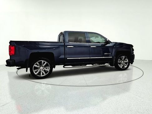 Used 2018 Chevrolet Silverado 1500 LTZ Z71 w/ Centennial Edition AWD/4WD image 4