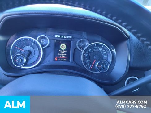 Used 2023 RAM 2500 Big Horn w/ Level 1 Equipment Group image 12