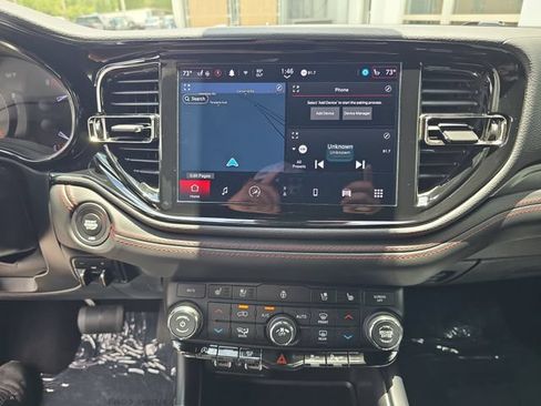 Used 2024 Dodge Durango GT RWD image 20