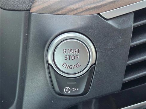 Used 2021 BMW X3 sDrive30i w/ Premium Package RWD image 17