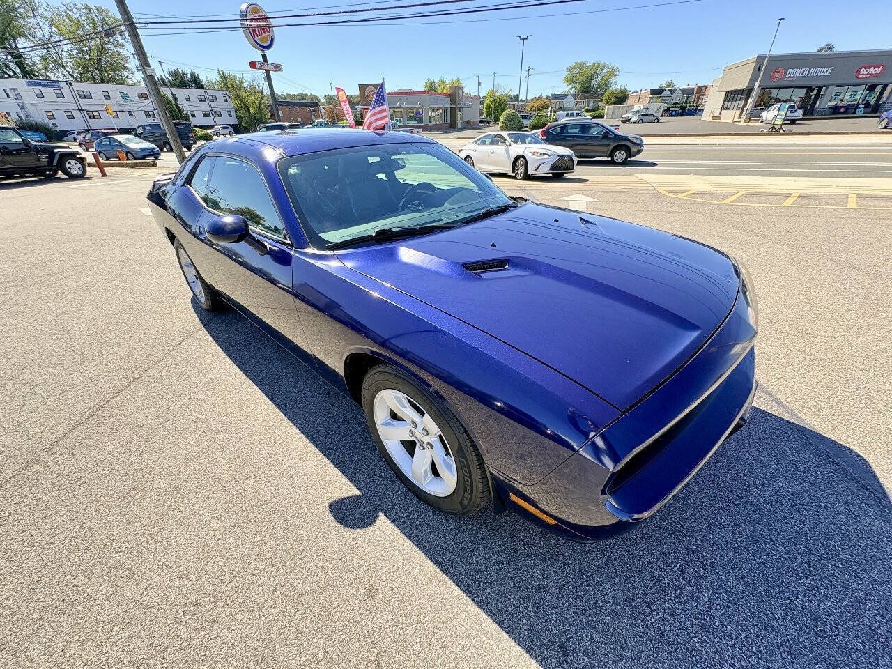 Used 2014 Dodge Challenger SXT Plus RWD image 33