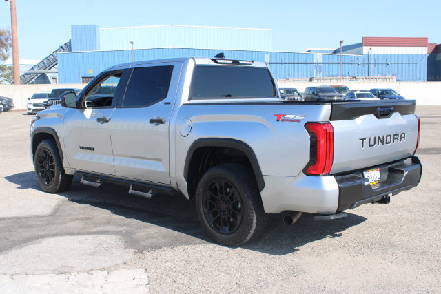 Used 2022 Toyota Tundra SR5 RWD image 6