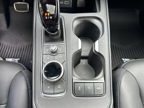 Certified 2025 Cadillac XT4 Sport AWD/4WD image 35