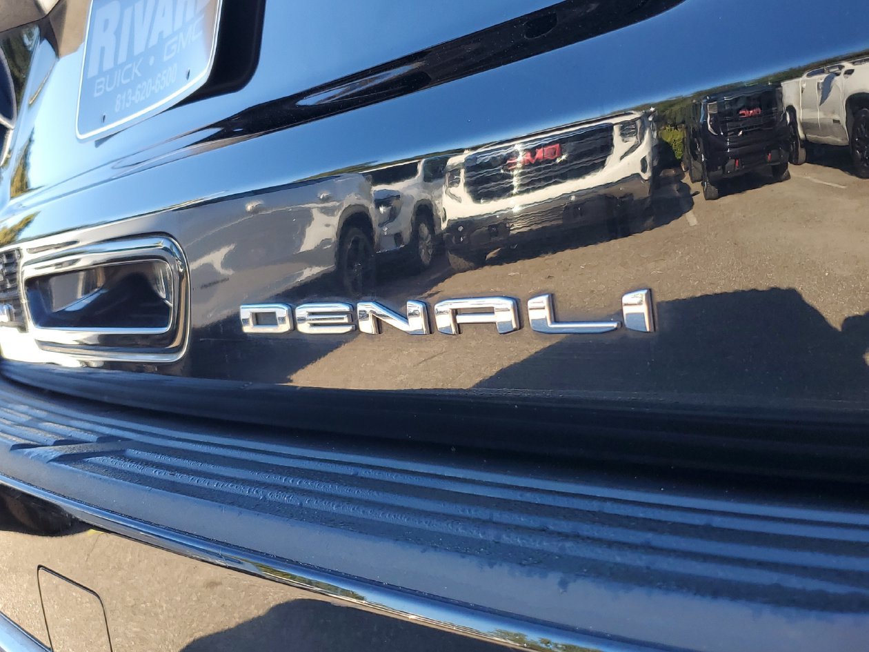 Used 2021 GMC Yukon Denali RWD image 8