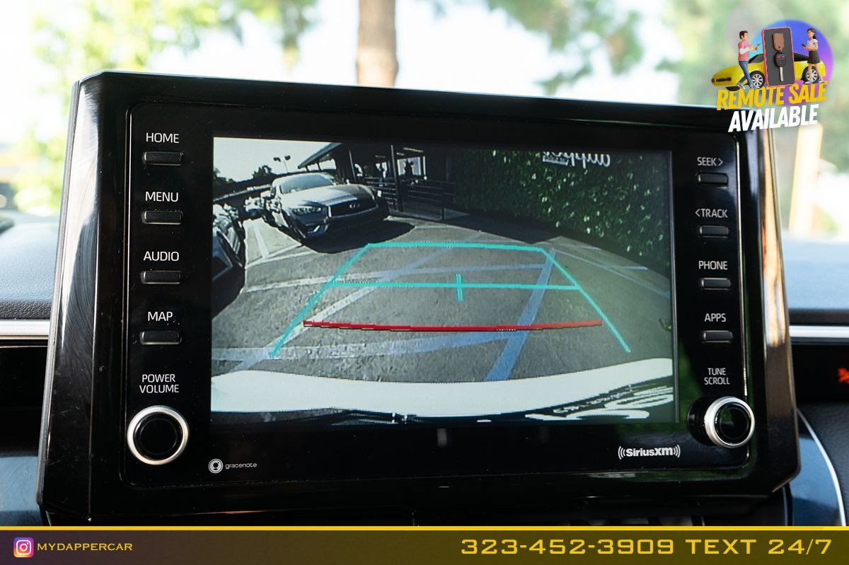 Used 2022 Toyota Corolla LE FWD image 30