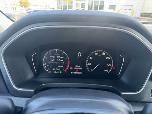 New 2025 Honda Pilot Touring image 7