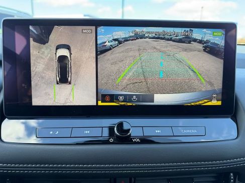 New 2026 Nissan Rogue Platinum image 24