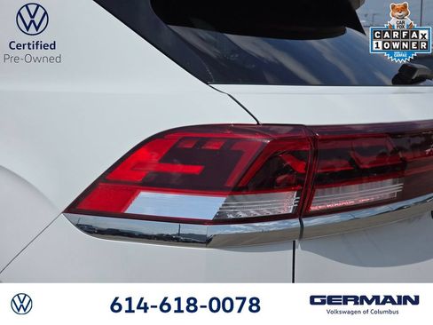 Certified 2024 Volkswagen Atlas Cross Sport SE AWD/4WD image 15