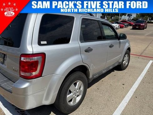Used 2012 Ford Escape XLT FWD image 3