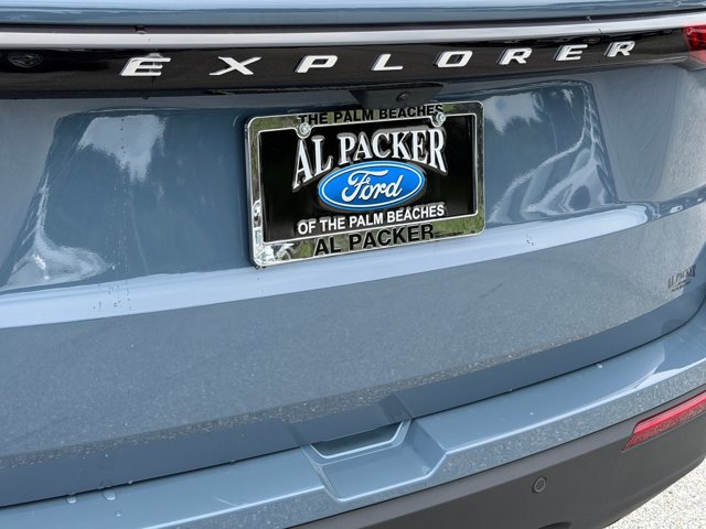 New 2026 Ford Explorer Active RWD image 16