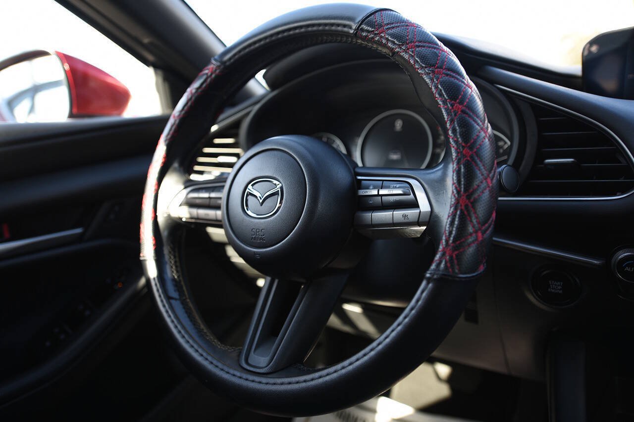 Used 2023 MAZDA MAZDA3 s FWD image 14