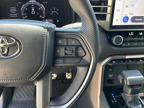 Used 2025 Toyota Tundra Limited w/ TRD Off-Road Package image 20