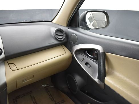 Used 2012 Toyota RAV4 Limited w/ Navigation Value Pkg image 15