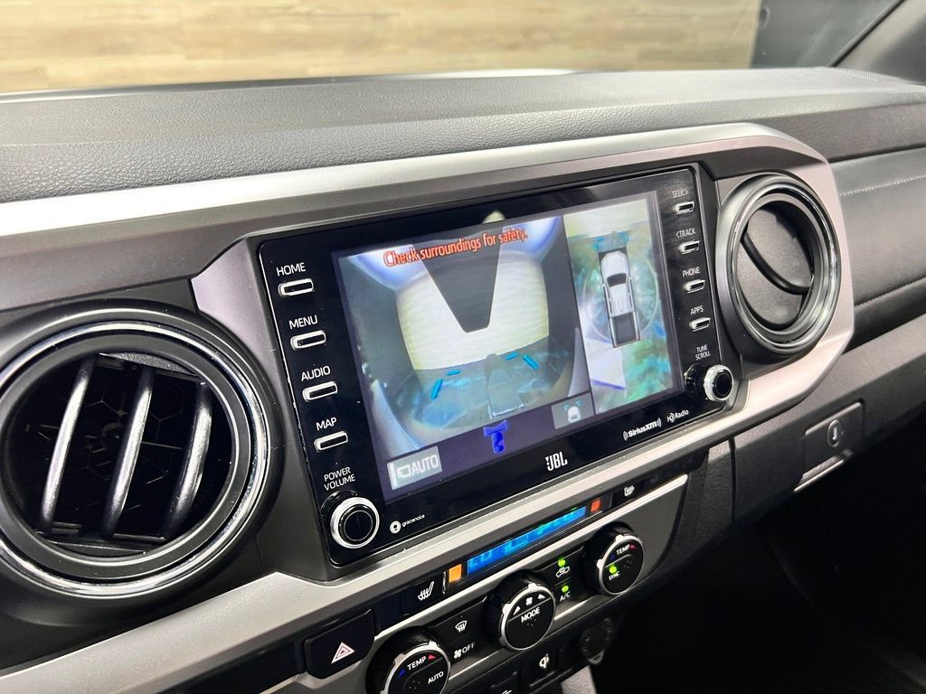 Used 2023 Toyota Tacoma Limited AWD/4WD image 15