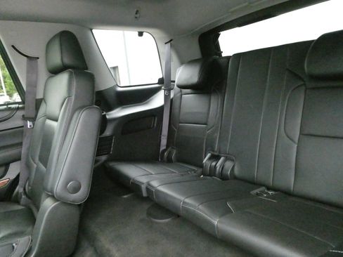 Used 2017 Chevrolet Tahoe Premier AWD/4WD image 33
