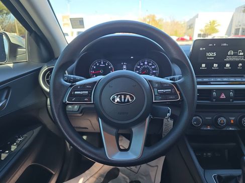 Used 2021 Kia Forte Sedan image 12