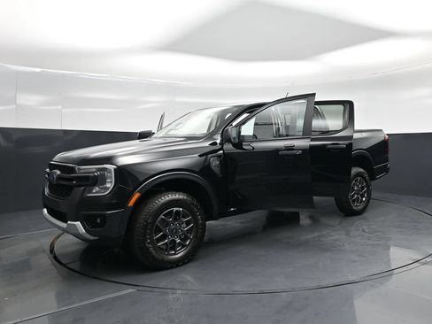 Used 2024 Ford Ranger XLT w/ Equipment Group 301A High RWD image 28