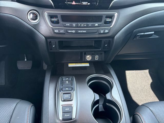 Used 2023 Honda Passport TrailSport image 11