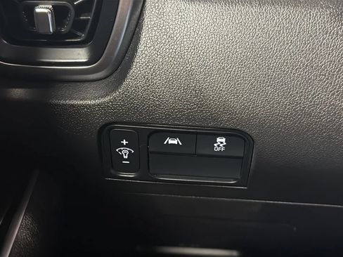 Used 2022 Kia Sorento S w/ Panoramic Sunroof Package FWD image 20