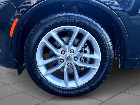 Used 2024 Dodge Durango GT image 10