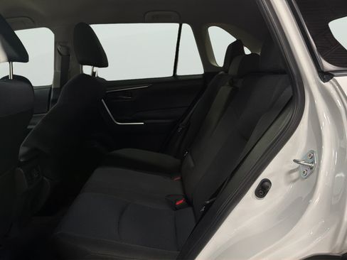Used 2024 Toyota RAV4 LE AWD/4WD image 24