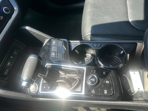 Used 2025 Kia Sportage EX w/ Premium Package AWD/4WD image 18