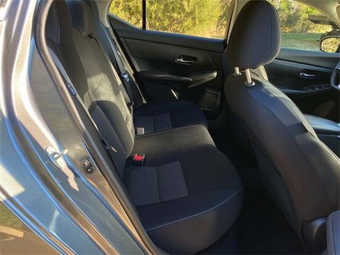 Used 2021 Nissan Sentra SV image 30