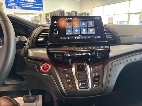 Certified 2026 Honda Odyssey Sport-L image 17
