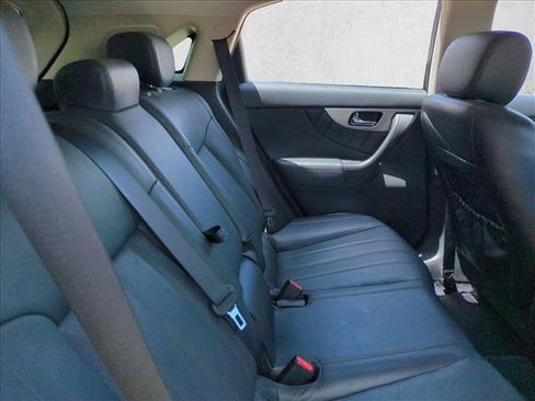 Used 2017 INFINITI QX70 2WD image 20