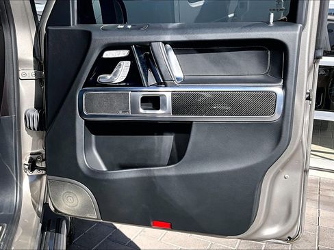 Used 2021 Mercedes-Benz G 63 AMG 4MATIC w/ Seat Comfort Package image 24