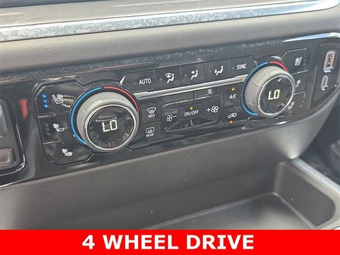 Used 2024 Chevrolet Silverado 1500 High Country w/ High Country Premium Package image 20