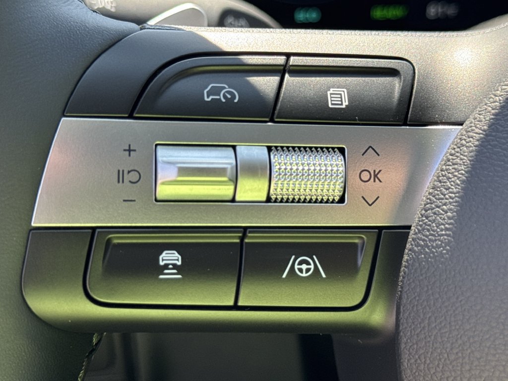 New 2025 Hyundai Tucson Limited AWD/4WD image 27