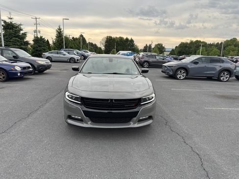 Used 2023 Dodge Charger SXT w/ Blacktop Package AWD/4WD image 19