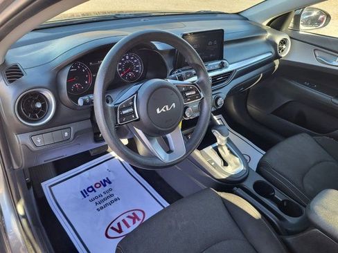 Used 2023 Kia Forte LXS image 10