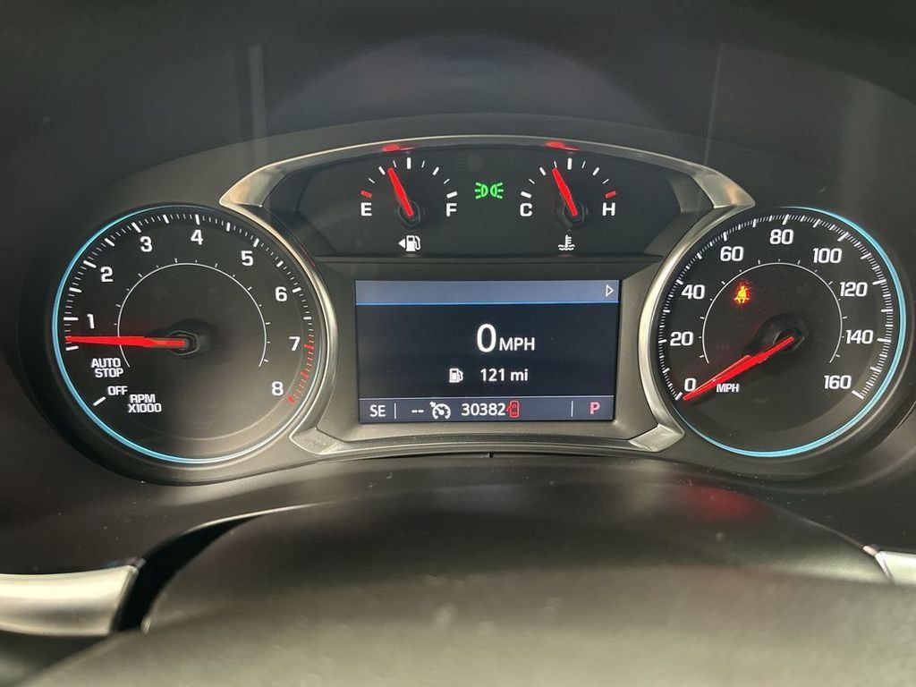 Certified 2023 Chevrolet Traverse LT AWD/4WD image 13