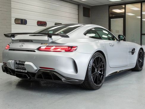Used 2018 Mercedes-Benz AMG GT R image 52
