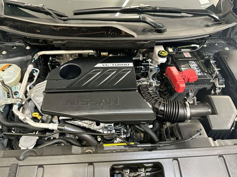 Used 2025 Nissan Rogue SV AWD/4WD image 34