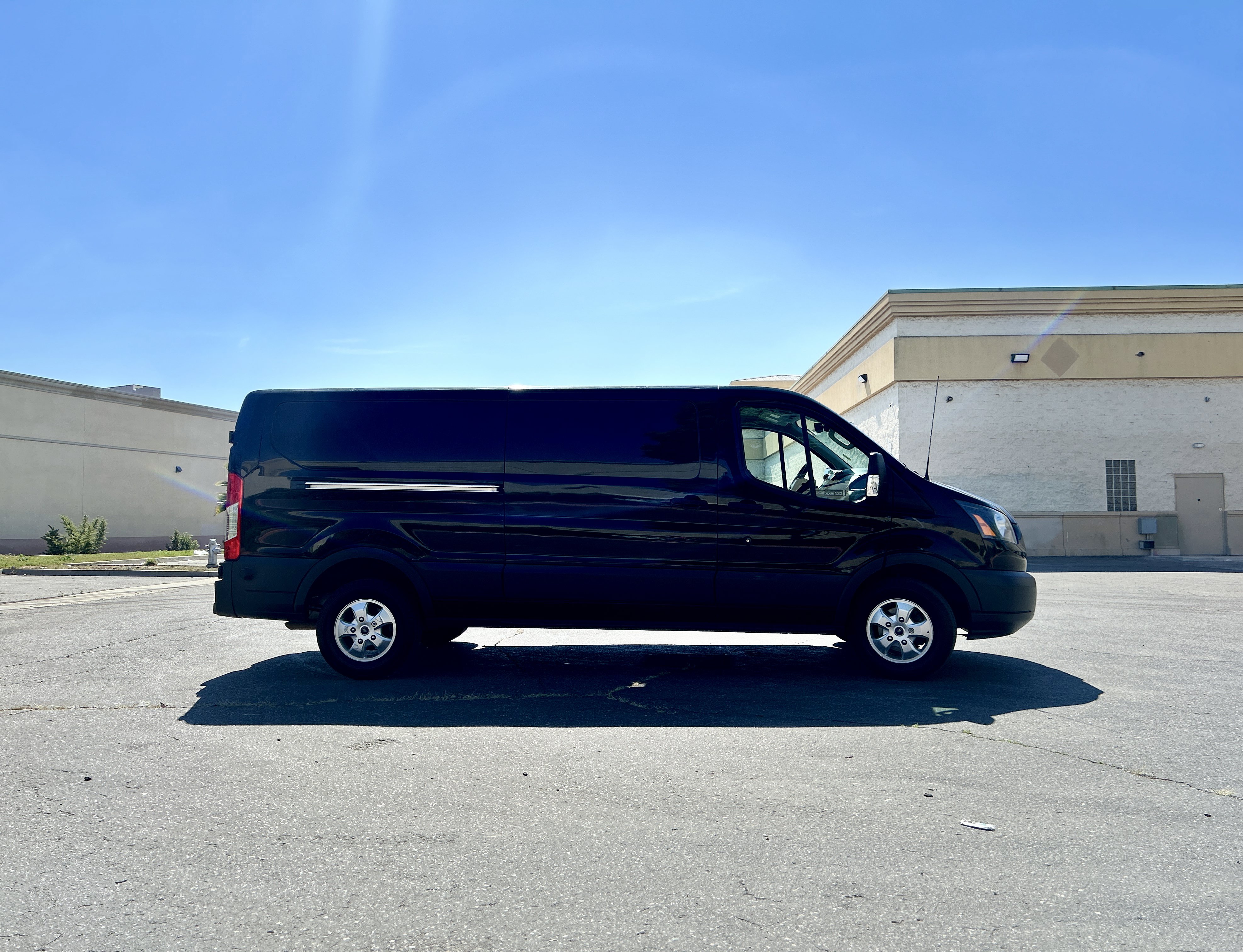 Used 2017 Ford Transit 250 148 Low Roof RWD image 27
