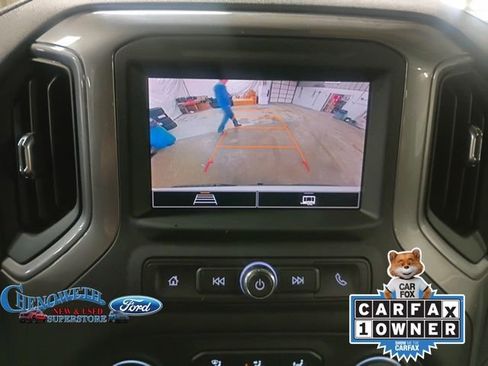 Used 2023 Chevrolet Silverado 1500 Custom Trail Boss w/ Realtree Special Edition image 11