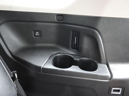 Used 2023 Honda Pilot EX-L image 43