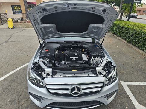 Used 2017 Mercedes-Benz E 300 image 24