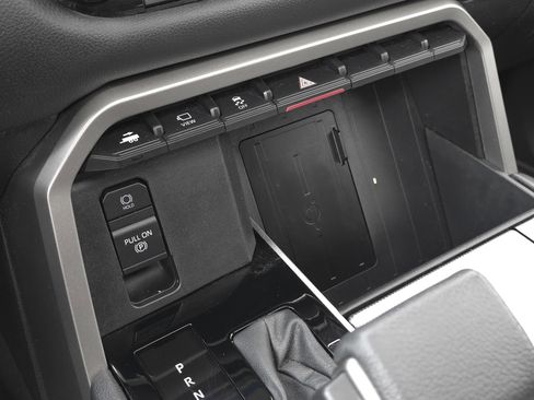 Used 2024 Toyota Sequoia SR5 image 18