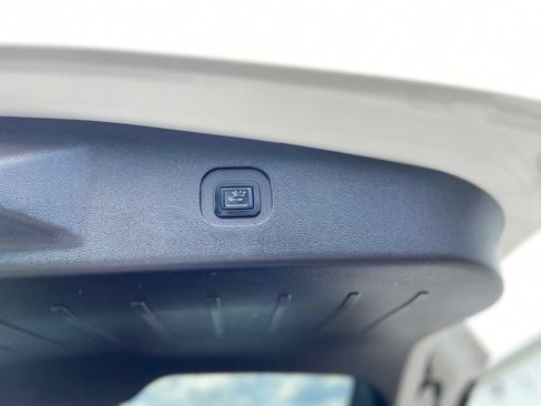 Used 2015 Chevrolet Equinox LTZ AWD/4WD image 27