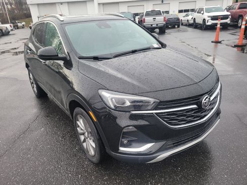 Used 2020 Buick Encore GX Essence w/ Experience Buick Package image 3